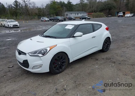 2015 Hyundai Veloster Flex from USA, damaged, VIN KMHTC6AD6FU218367